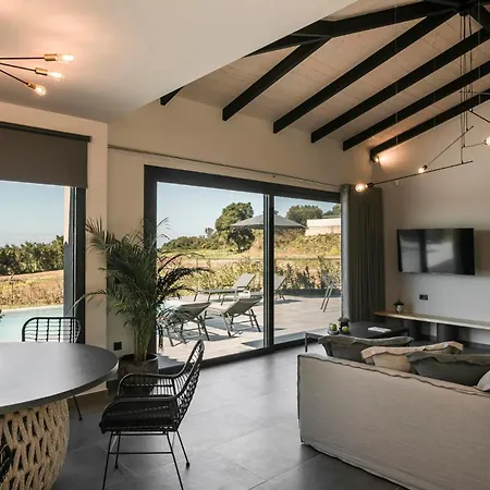 Chrysa Villa Lakíthra