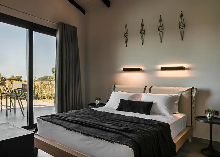 Villa Chrysa By Vintage Travel *